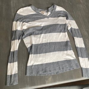 Stripes V Neck Loft